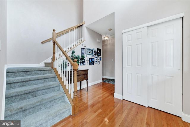 4 KERRYN DR, Robesonia, PA 19551