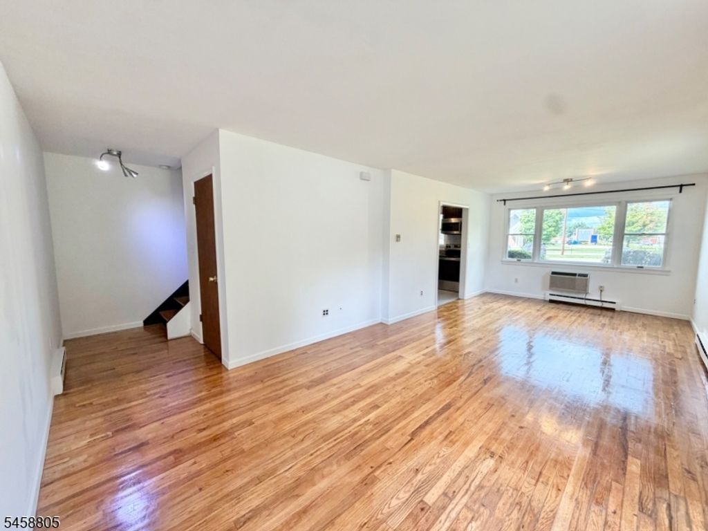 680 State Route 15 35, Jefferson Twp., NJ 07849 — photo 2