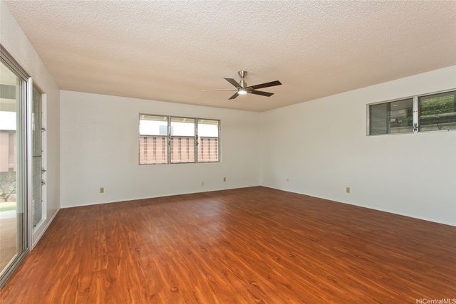 94-211 Kealakaa Place, Mililani, HI 96789