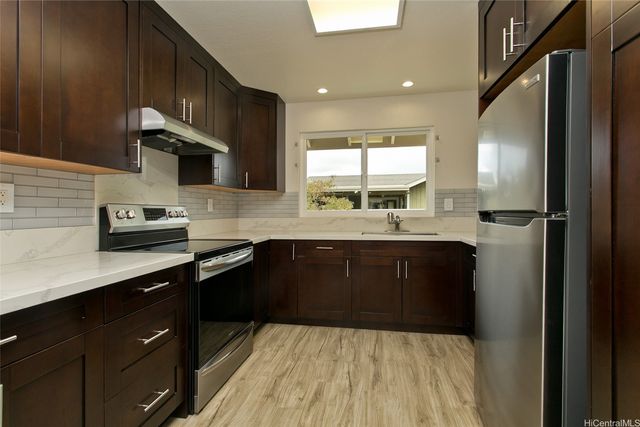 94-211 Kealakaa Place, Mililani, HI 96789