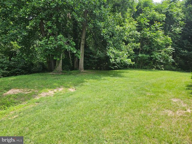 5320 MAJESTY LN, St Leonard, MD 20685