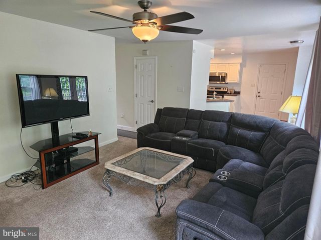 5320 MAJESTY LN, St Leonard, MD 20685