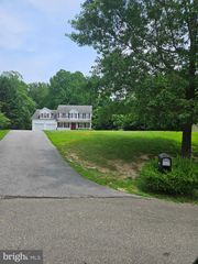 5320 MAJESTY LN, St Leonard, MD 20685