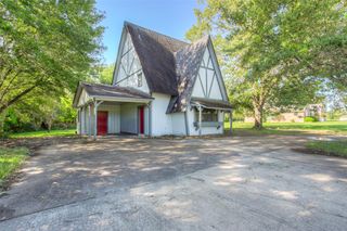 60 Westwood Drive E, Trinity, TX 75862