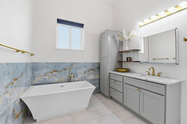 3859 Tartan Lane, Houston, TX 77025