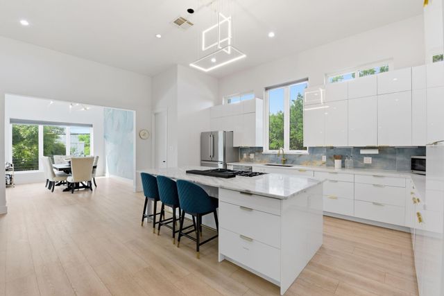 3859 Tartan Lane, Houston, TX 77025