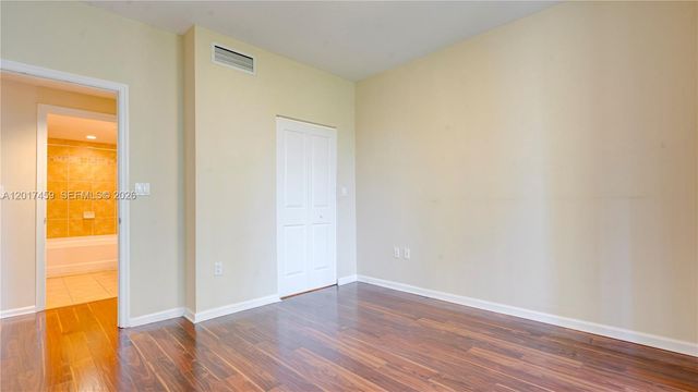 511 SE 5th Ave 823, Fort Lauderdale, FL 33301