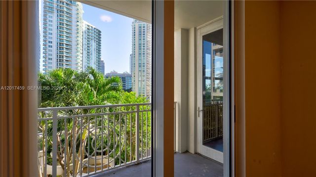 511 SE 5th Ave 823, Fort Lauderdale, FL 33301
