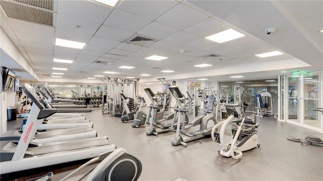 511 SE 5th Ave 823, Fort Lauderdale, FL 33301