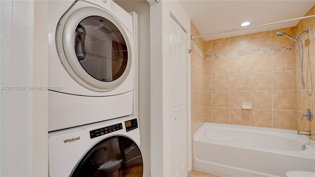 511 SE 5th Ave 823, Fort Lauderdale, FL 33301
