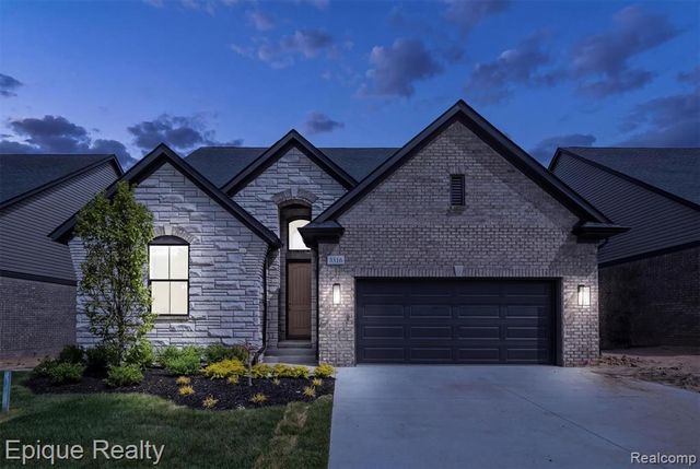 3316 Cornerstone Drive 3, Lake Orion, MI 48360