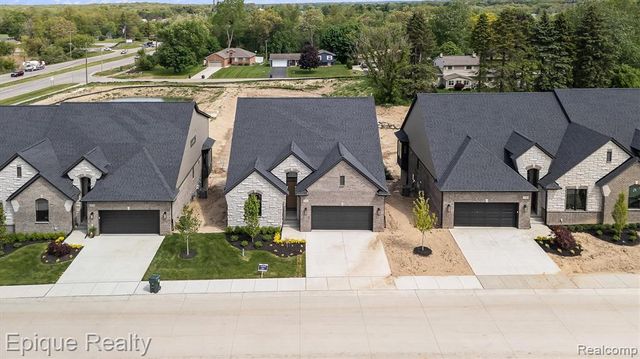 3316 Cornerstone Drive 3, Lake Orion, MI 48360