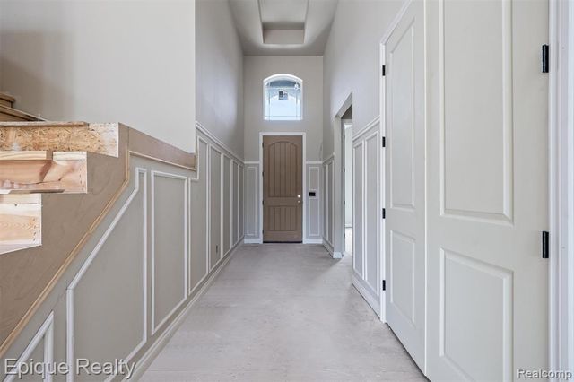 3316 Cornerstone Drive 3, Lake Orion, MI 48360
