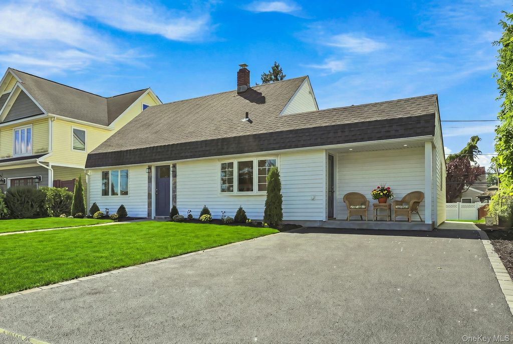 26 Birch Lane, Levittown, NY 11756 — exterior