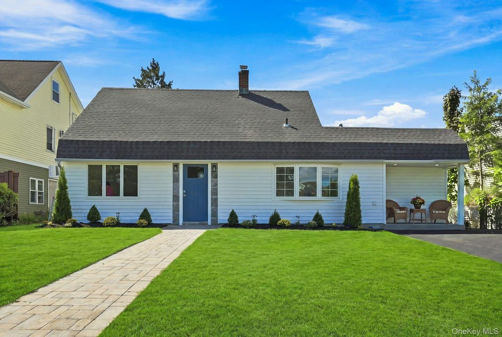 26 Birch Lane, Levittown, NY 11756 — photo 2