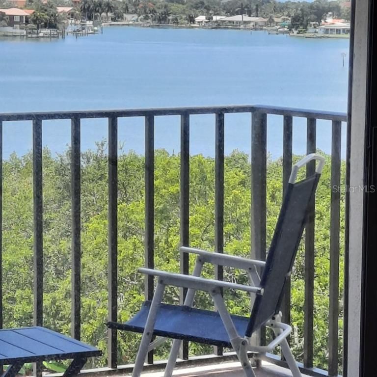 7050 SUNSET DRIVE S 601, South Pasadena, FL 33707