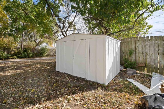 1608 N Courtland Avenue, Kokomo, IN 46901