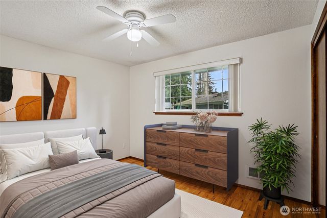 29245 Kent Black Diamond Road SE, Kent, WA 98042