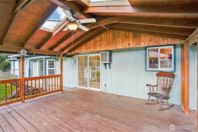 29245 Kent Black Diamond Road SE, Kent, WA 98042