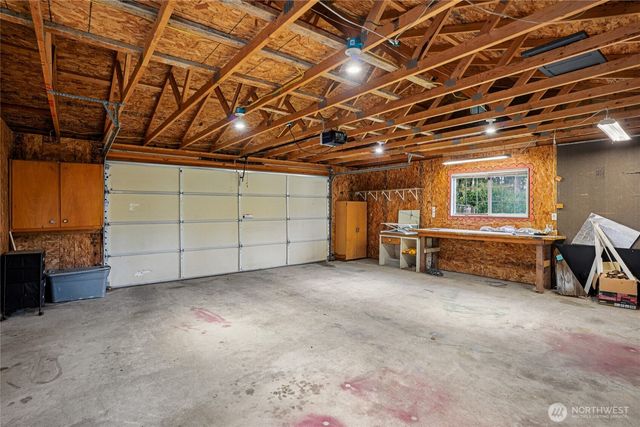 29245 Kent Black Diamond Road SE, Kent, WA 98042