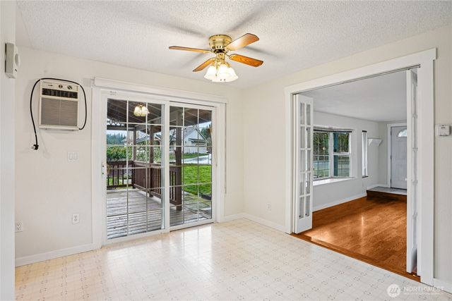 29245 Kent Black Diamond Road SE, Kent, WA 98042