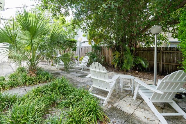 1007 Bay Drive 104, Miami Beach, FL 33141