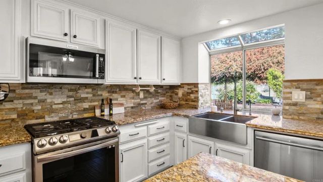 354 Lustrosos Street, Oceanside, CA 92057