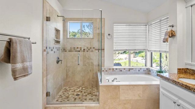 354 Lustrosos Street, Oceanside, CA 92057