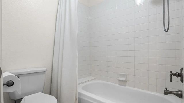 354 Lustrosos Street, Oceanside, CA 92057