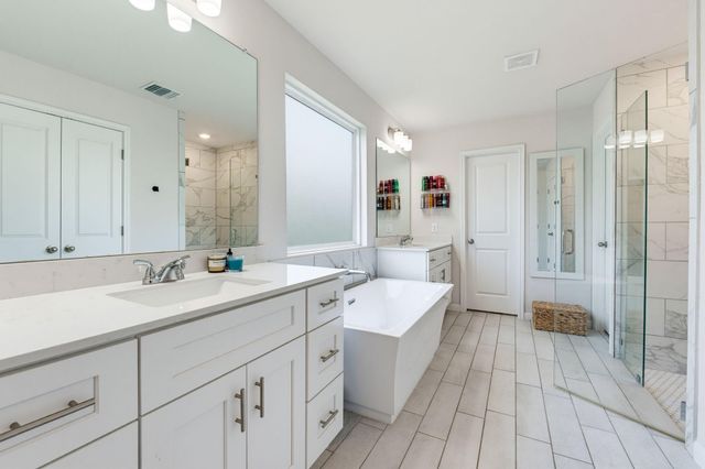 316 Windstar Road, Liberty Hill, TX 78642