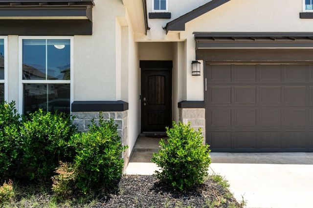 316 Windstar Road, Liberty Hill, TX 78642