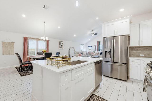 316 Windstar Road, Liberty Hill, TX 78642
