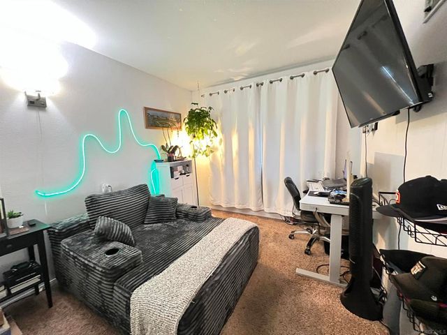 2971 Cowley Way 82, San Diego, CA 92117