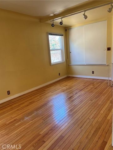 8414 Bleriot Avenue, Los Angeles, CA 90045