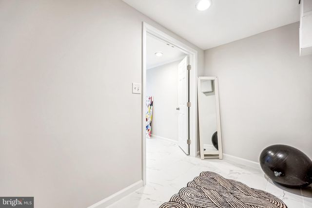 11700 SEVEN LOCKS RD, Potomac, MD 20854