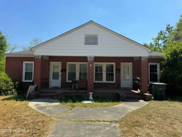 300 Corning Street, Hamlet, NC 28345