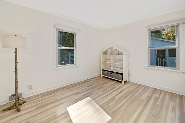 840 S Thurlow Street, Hinsdale, IL 60521