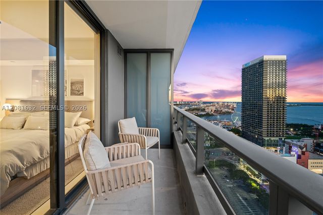 159 NE 6th St 3210, Miami, FL 33132