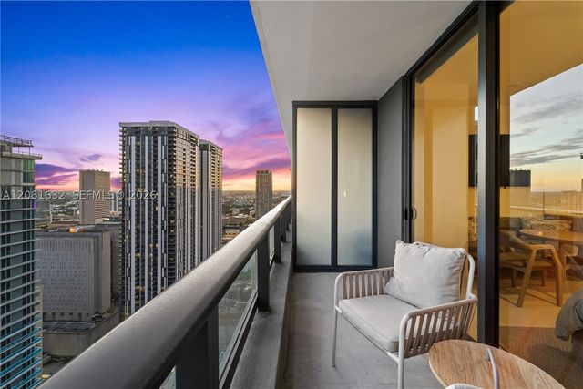 159 NE 6th St 3210, Miami, FL 33132