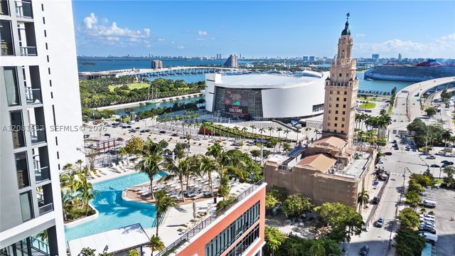 159 NE 6th St 3210, Miami, FL 33132