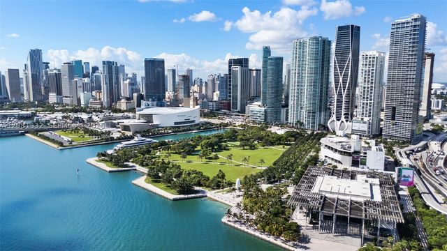 159 NE 6th St 3210, Miami, FL 33132