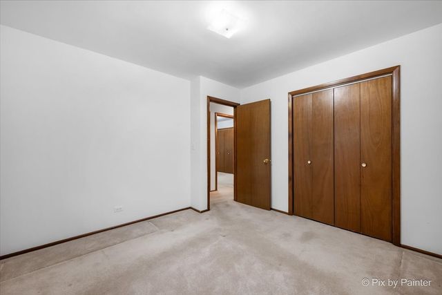 244 Arapahoe Trail, Carol Stream, IL 60188