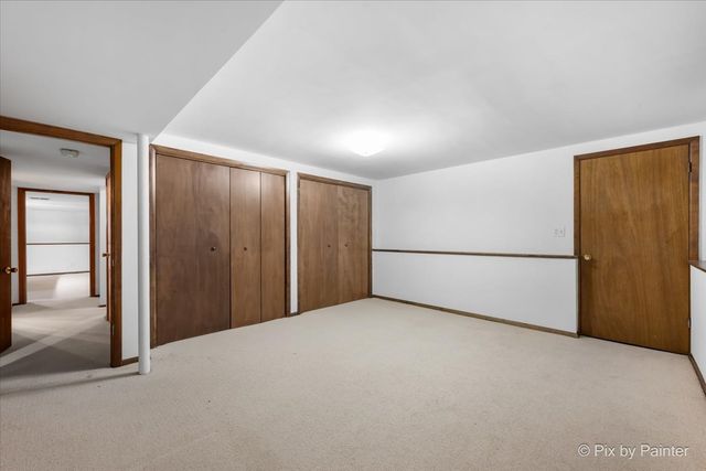 244 Arapahoe Trail, Carol Stream, IL 60188