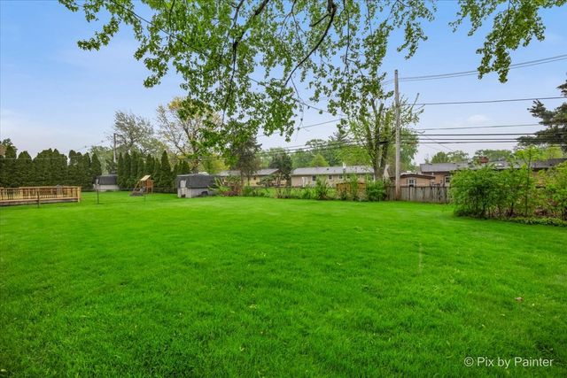 244 Arapahoe Trail, Carol Stream, IL 60188