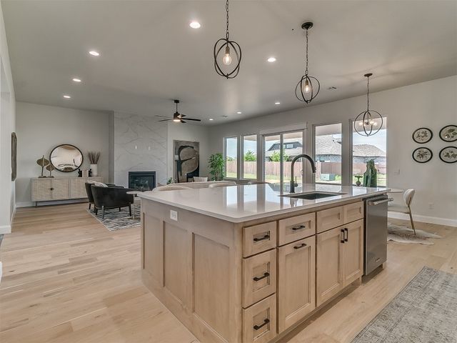 3340 Sagebrush Place, Yukon, OK 73099