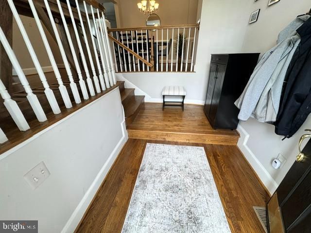 2304 SAWTOOTH OAK CT, Vienna, VA 22182