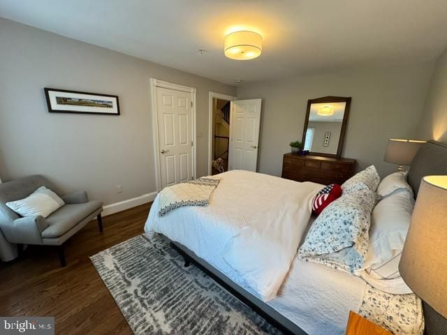 2304 SAWTOOTH OAK CT, Vienna, VA 22182