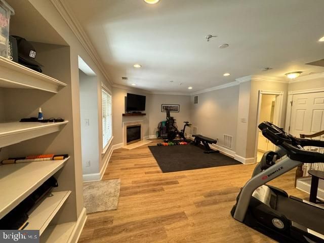 2304 SAWTOOTH OAK CT, Vienna, VA 22182