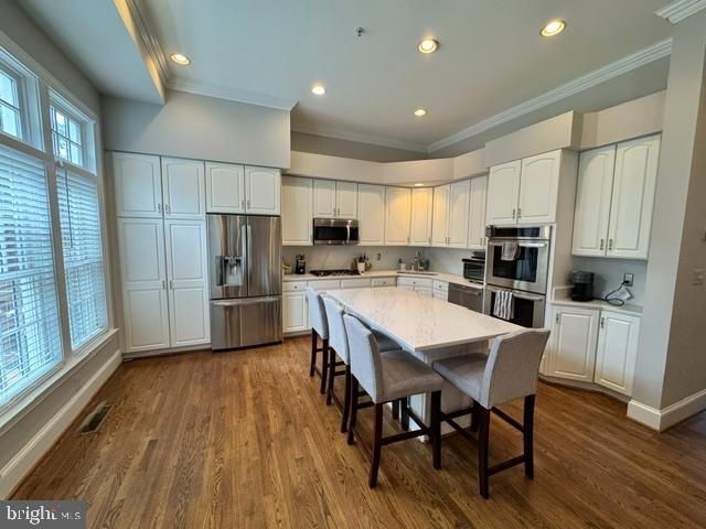 2304 SAWTOOTH OAK CT, Vienna, VA 22182