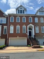 2304 SAWTOOTH OAK CT, Vienna, VA 22182